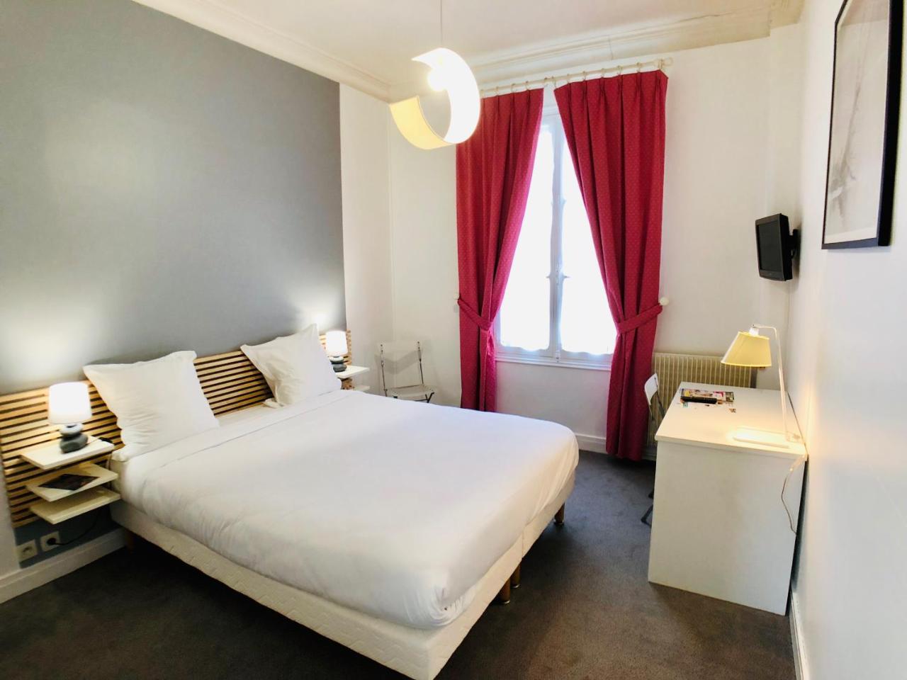 Cit'Hotel Le Volney Saumur Zewnętrze zdjęcie