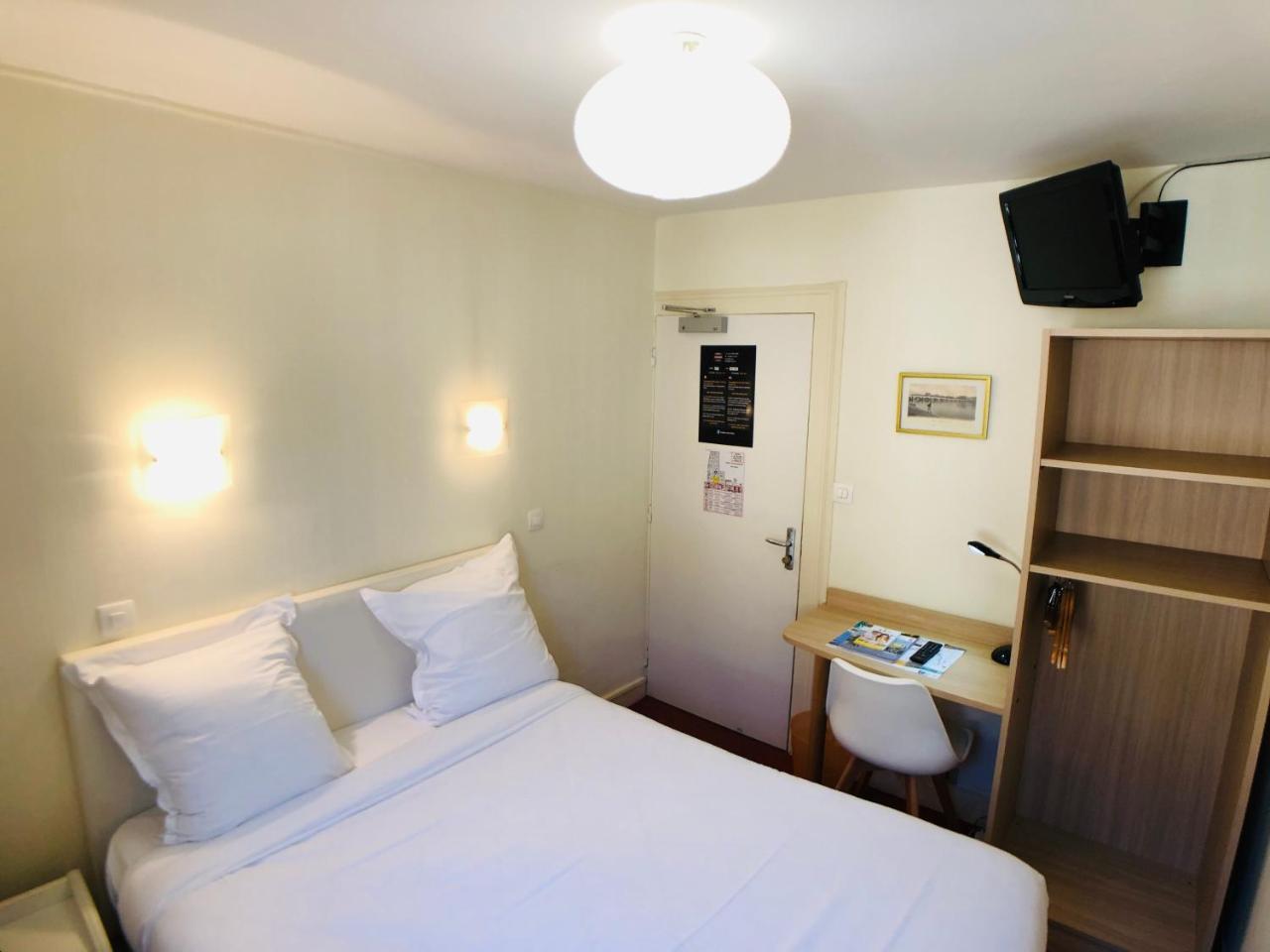 Cit'Hotel Le Volney Saumur Zewnętrze zdjęcie