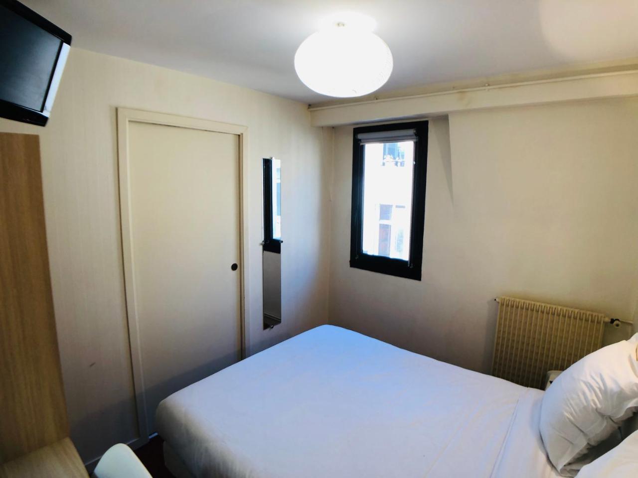 Cit'Hotel Le Volney Saumur Zewnętrze zdjęcie