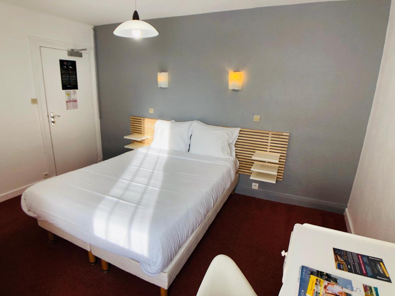 Cit'Hotel Le Volney Saumur Zewnętrze zdjęcie